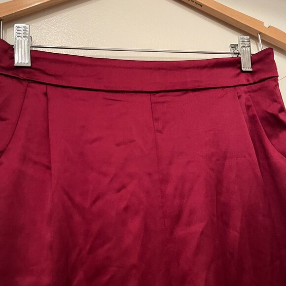 Red Satin Pants with Elastic Waist & Front Pockets – Size Medium - Picture 7 of 16